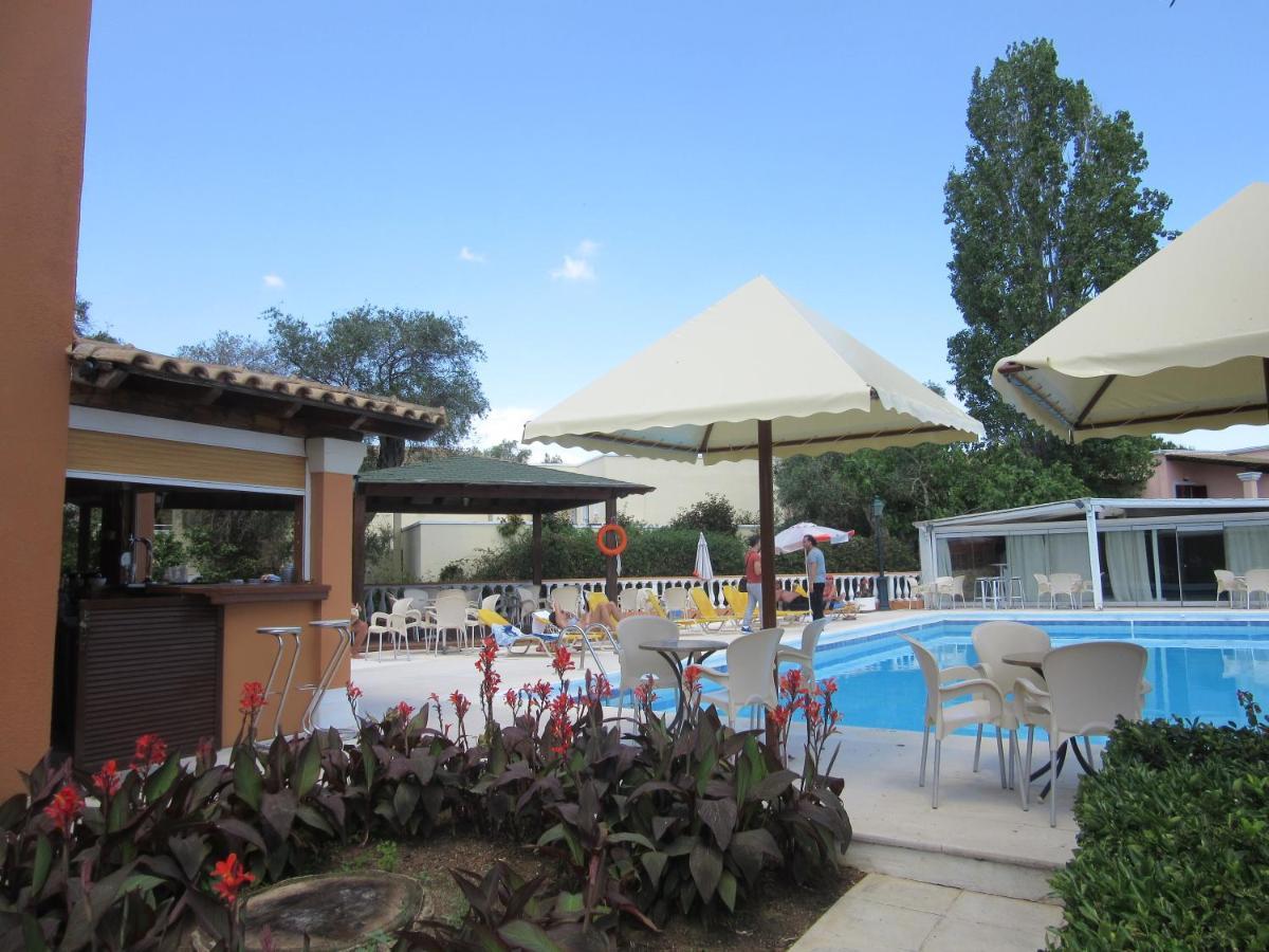 Pantheon Hall Hotel Mesongí Esterno foto