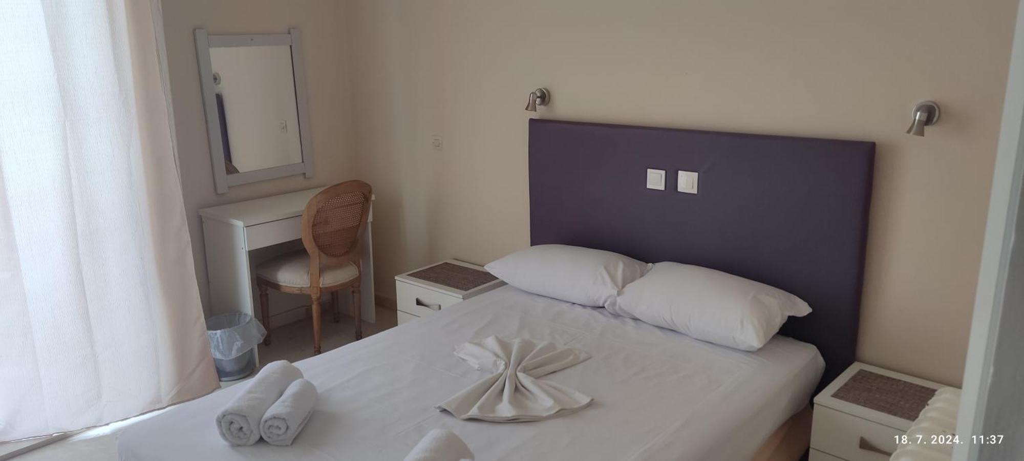 Pantheon Hall Hotel Mesongí Esterno foto